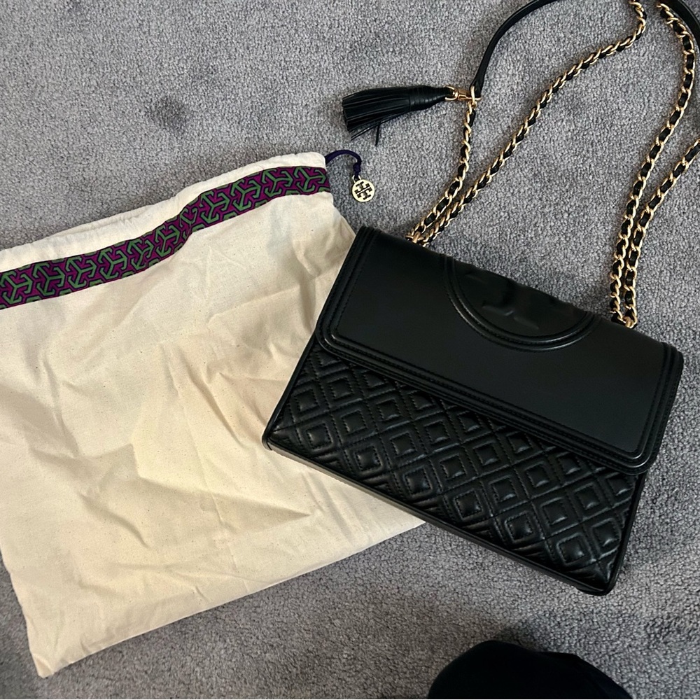 Tory Burch- FLEMING CONVERTIBLE SHOULDER BAG